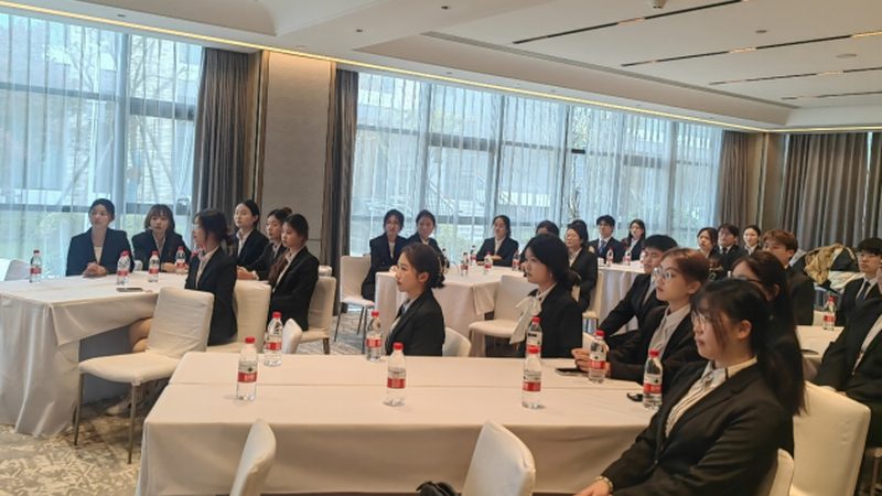 度假村泳池区域设计：如何打造沉浸式休闲体验